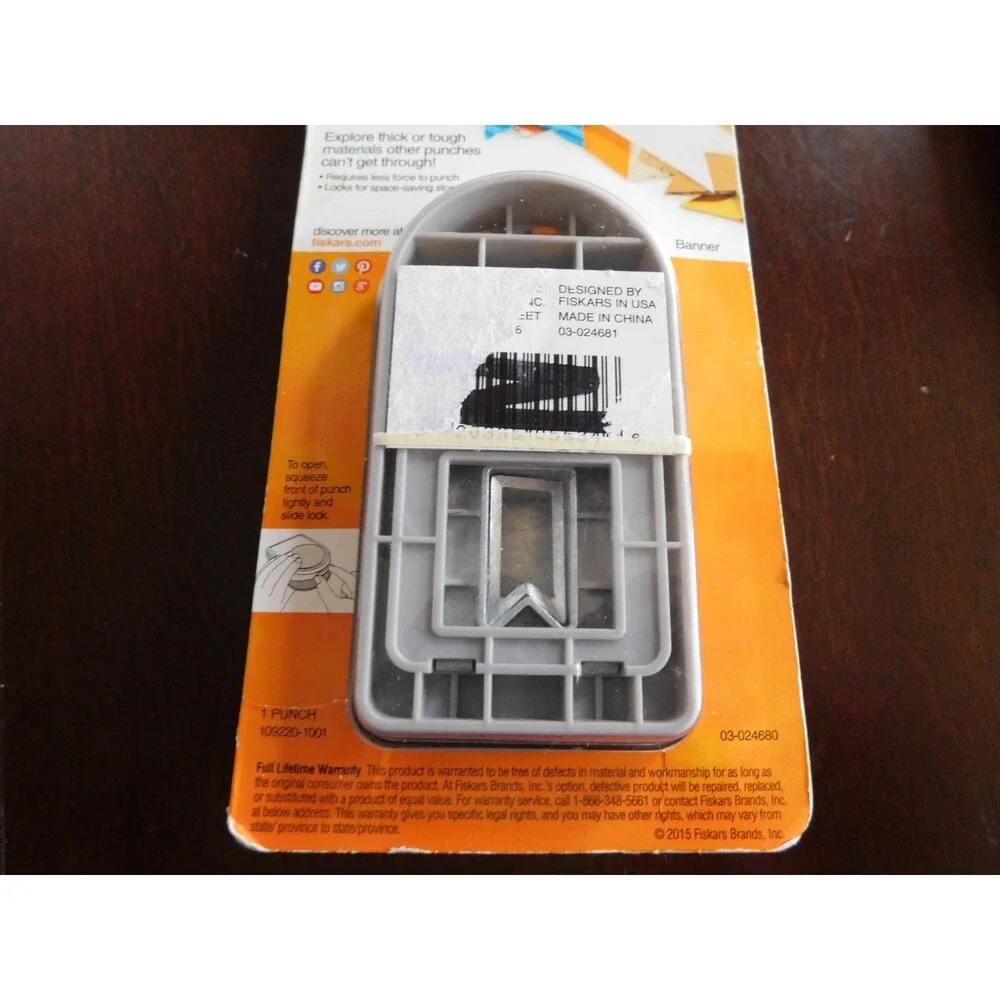 Fiskars 109220 1001 1 Inch Thick Material Tag Punch Banner Scrapbook Craft